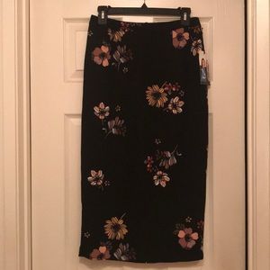 Black Midi Floral Pencil Skirt